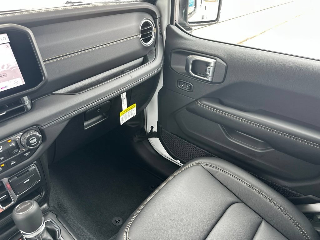 New 2026 Jeep Gladiator Sport AWD/4WD image 47