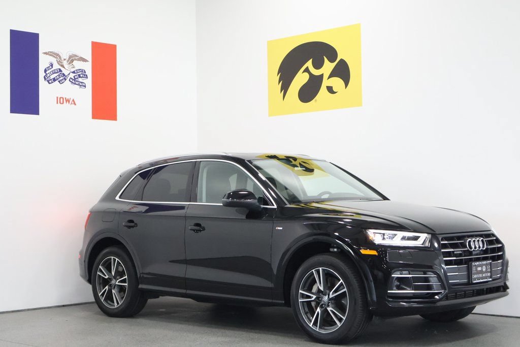 Used 2020 Audi Q5 e Prestige w/ Prestige Package AWD/4WD image 1