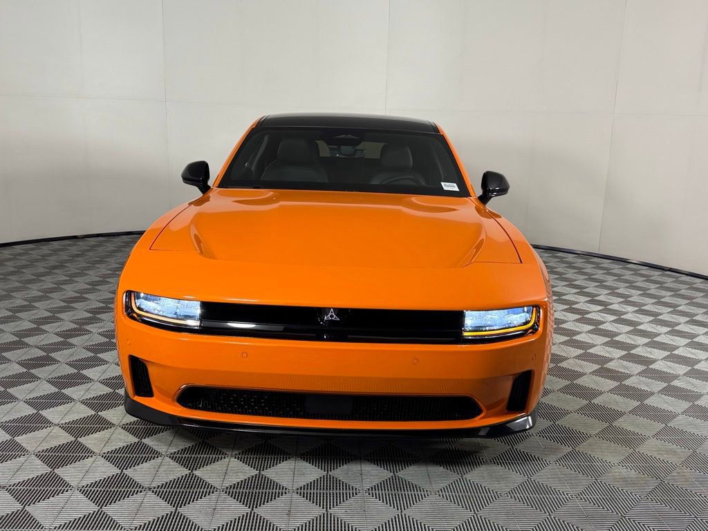 Used 2025 Dodge Charger R/T w/ Sun & Sound Package image 11