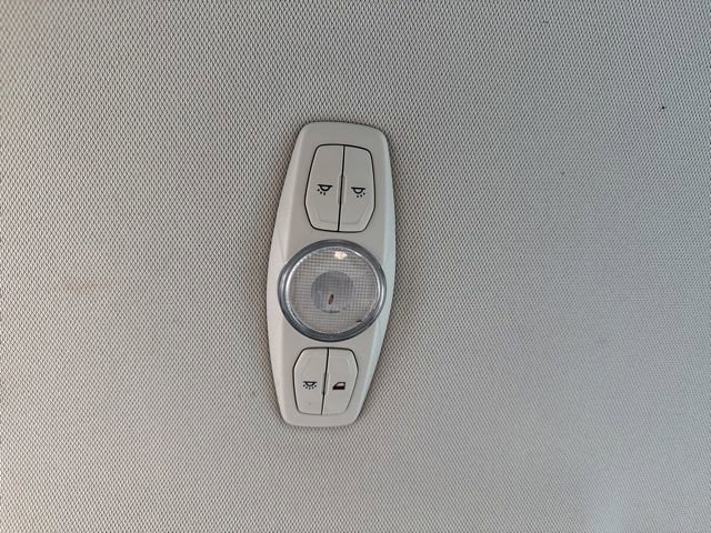 Used 2014 Ford C-MAX Energi SEL image 33