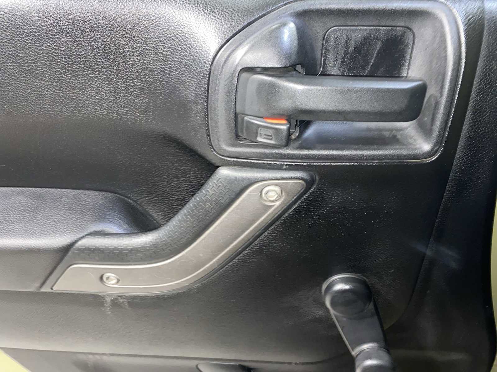 Used 2013 Jeep Wrangler Unlimited Sport image 23