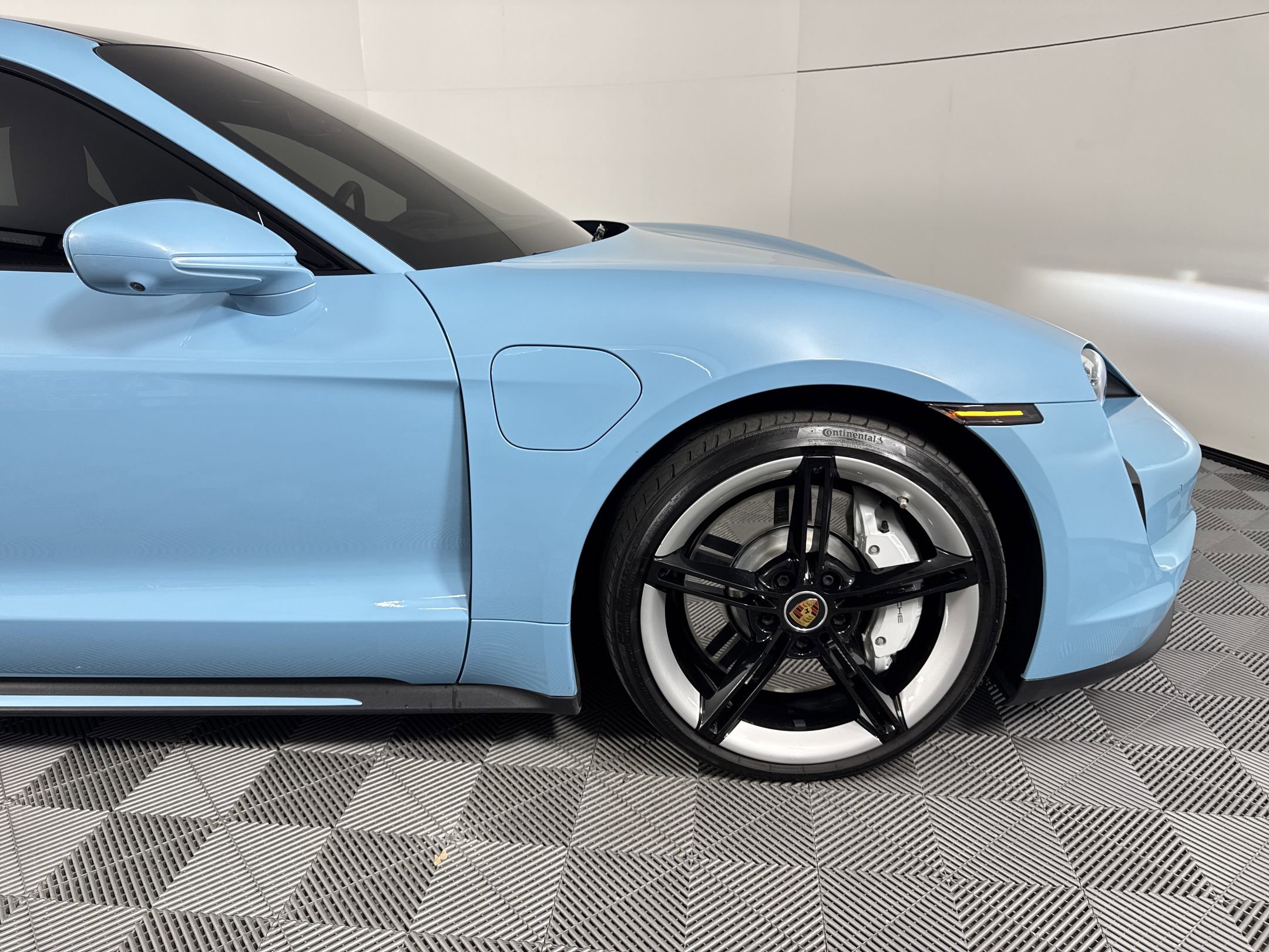 Certified 2021 Porsche Taycan 4S image 12