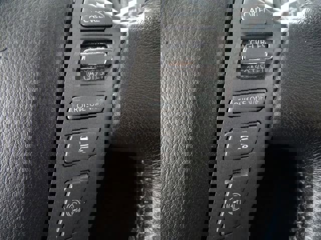 Used 2020 Nissan Armada Platinum w/ Captain's Chairs Package AWD/4WD image 9