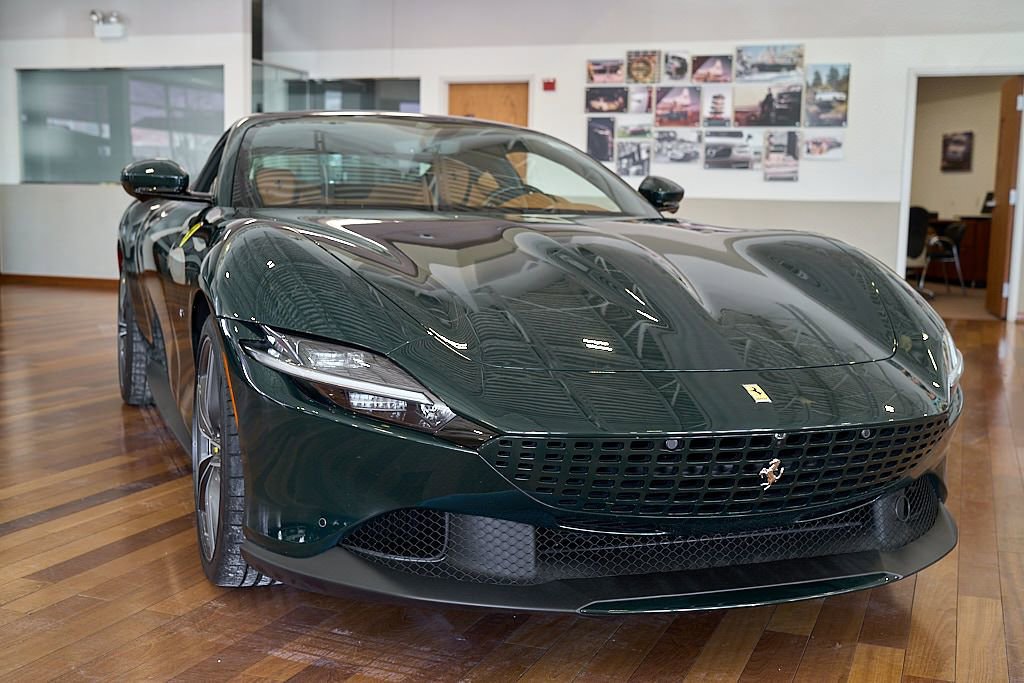 Used 2021 Ferrari Roma image 9