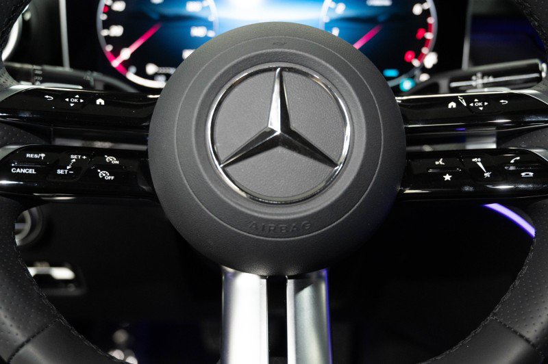 Certified 2024 Mercedes-Benz CLE 300 4MATIC Coupe image 22