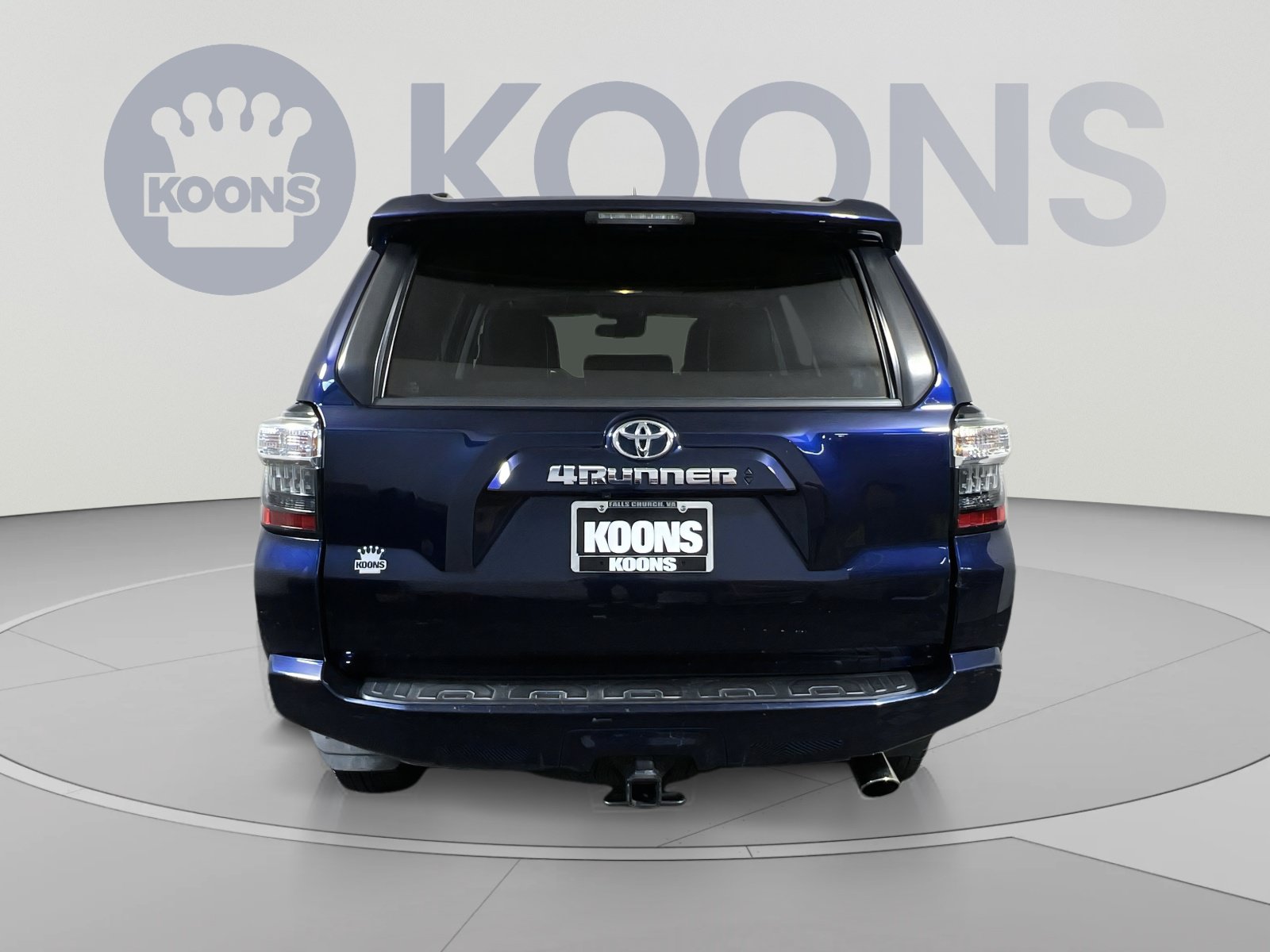 Used 2020 Toyota 4Runner SR5 Premium w/ Moonroof Package AWD/4WD image 4