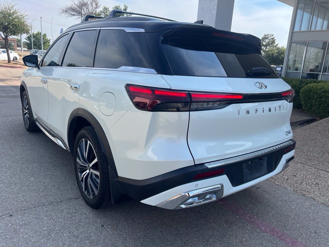 Used 2022 INFINITI QX60 Autograph w/ Cargo Package FWD image 6