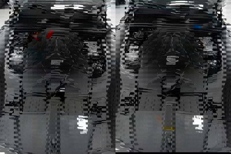 Used 2023 Porsche Cayenne Platinum Edition image 37