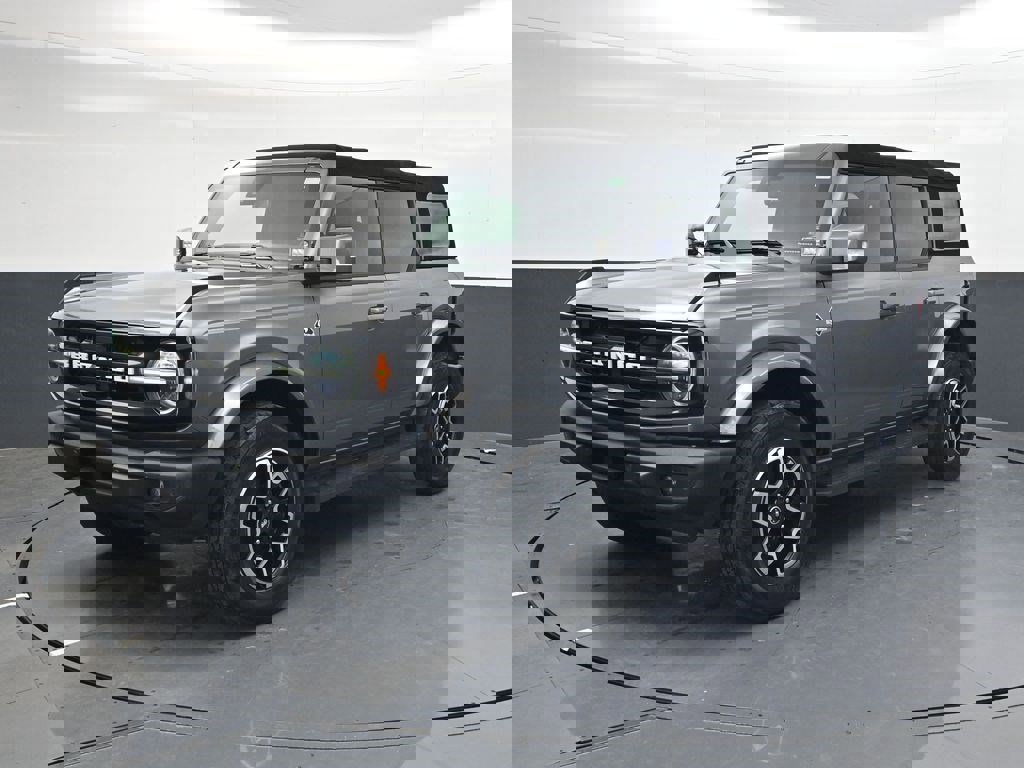 Used 2021 Ford Bronco Outer Banks image 8