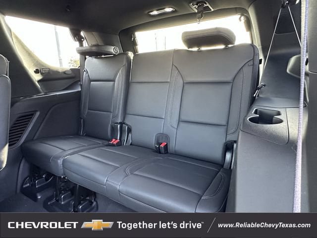 Used 2025 Chevrolet Tahoe High Country w/ Sun And Tow Package AWD/4WD image 32