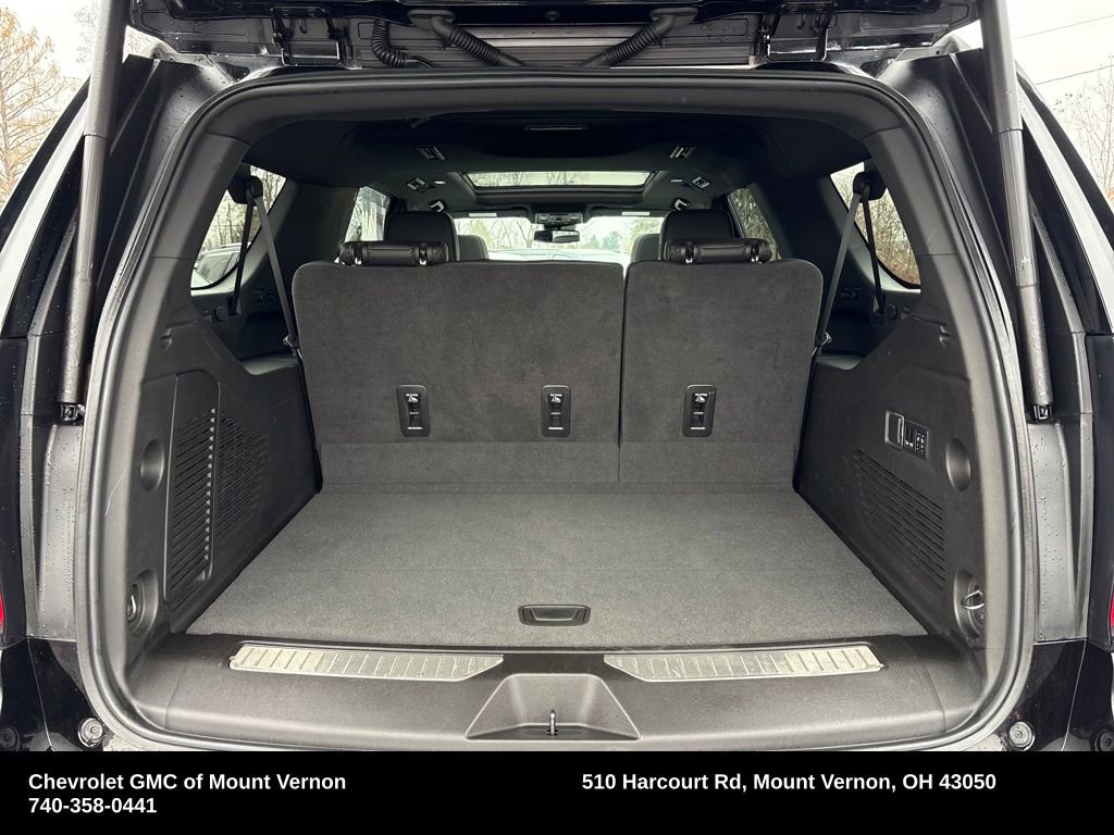 Used 2023 Chevrolet Suburban Z71 w/ Luxury Package image 26
