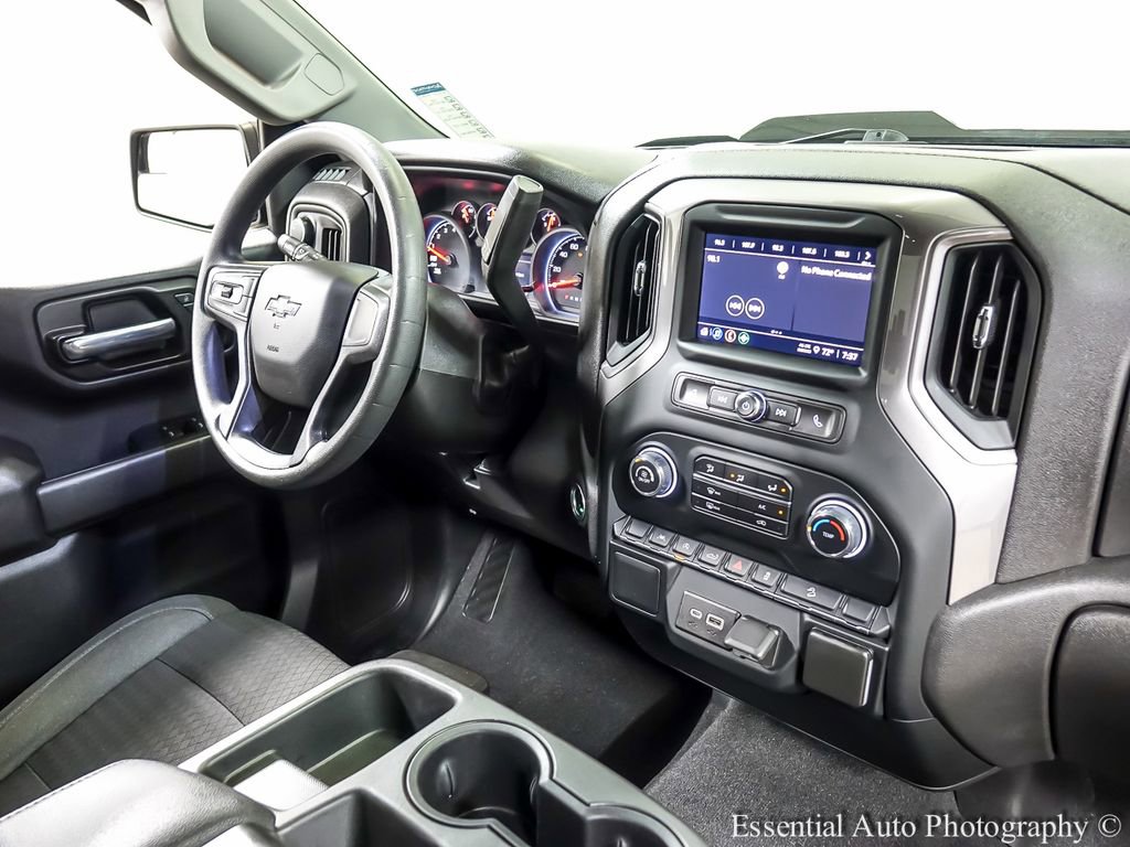 Used 2022 Chevrolet Silverado 1500 Custom Trail Boss AWD/4WD image 24