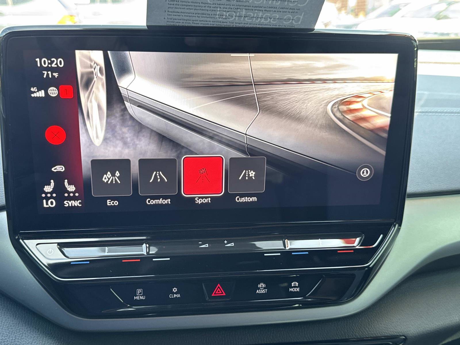 Certified 2024 Volkswagen ID.4 2WD image 29