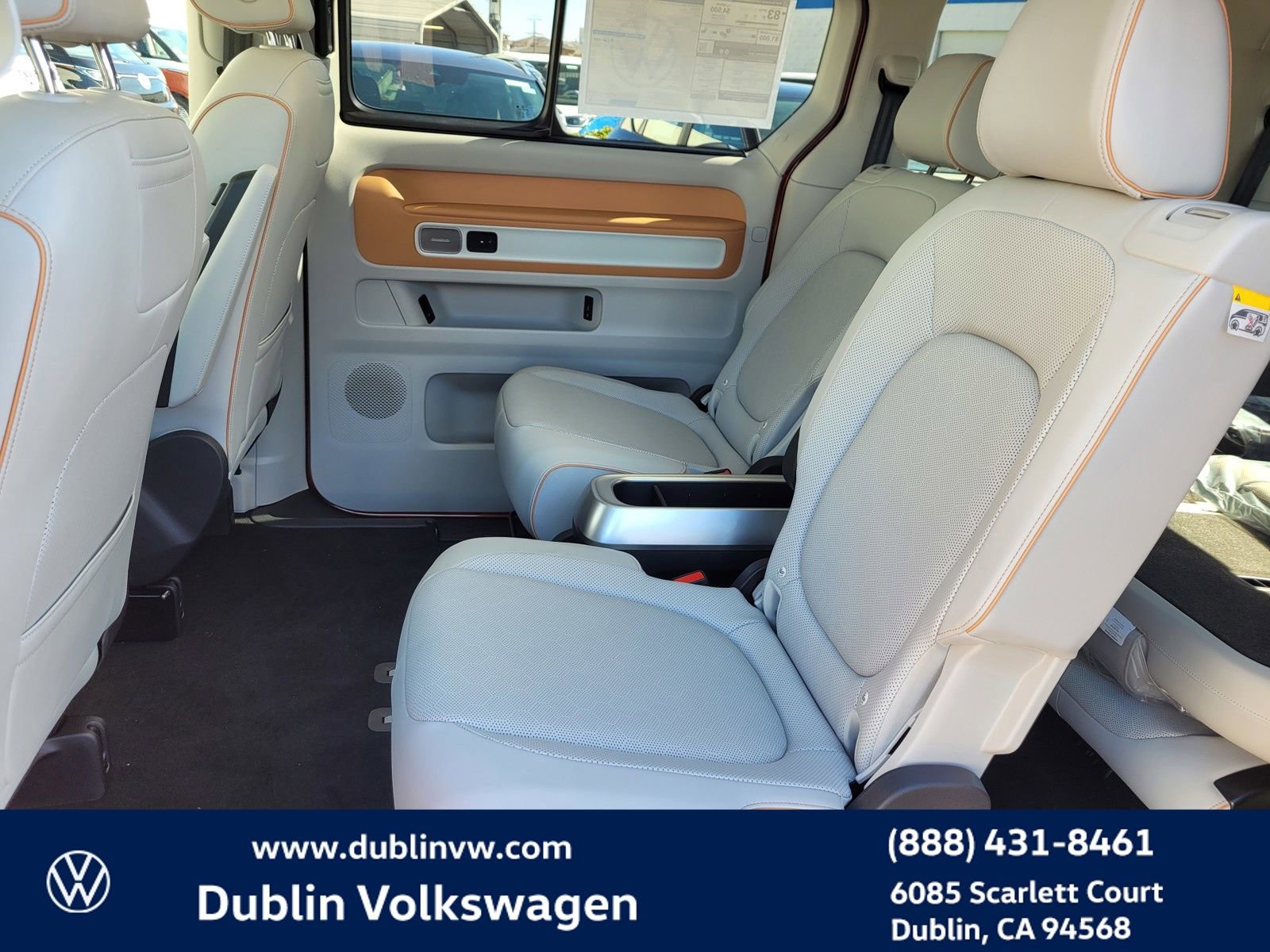New 2025 Volkswagen ID. Buzz Pro S Plus image 10