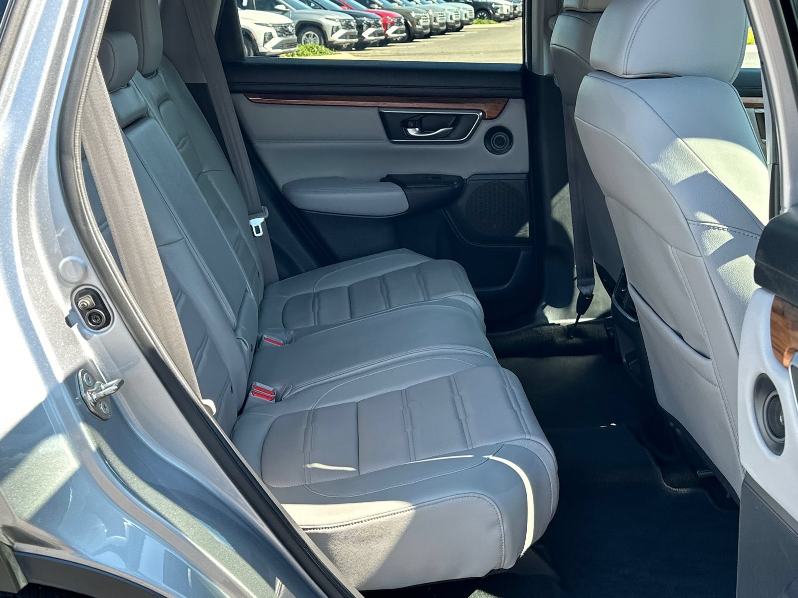 Used 2017 Honda CR-V Touring image 15
