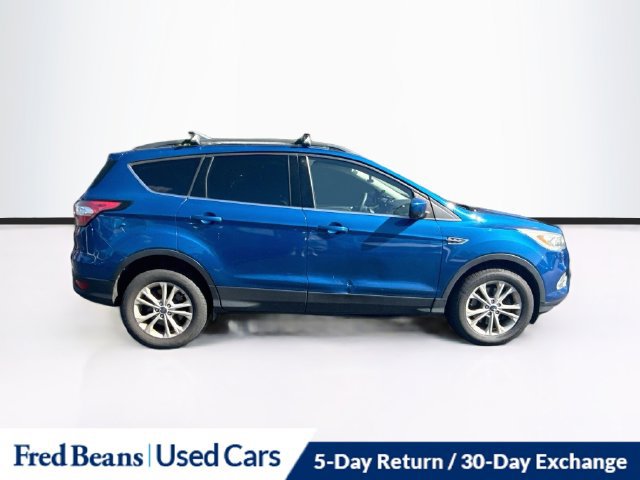 Used 2017 Ford Escape SE w/ Equipment Group 201A AWD/4WD image 11