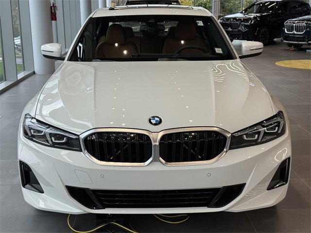 New 2025 BMW 330i xDrive Sedan w/ Premium Package video 2
