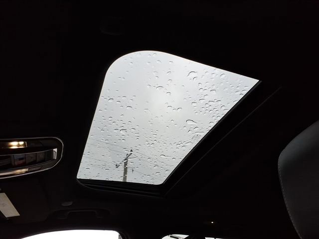 Used 2023 Jeep Grand Cherokee Altitude image 13