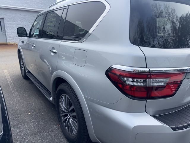 Used 2024 Nissan Armada SL w/ Captain's Chairs Package image 6