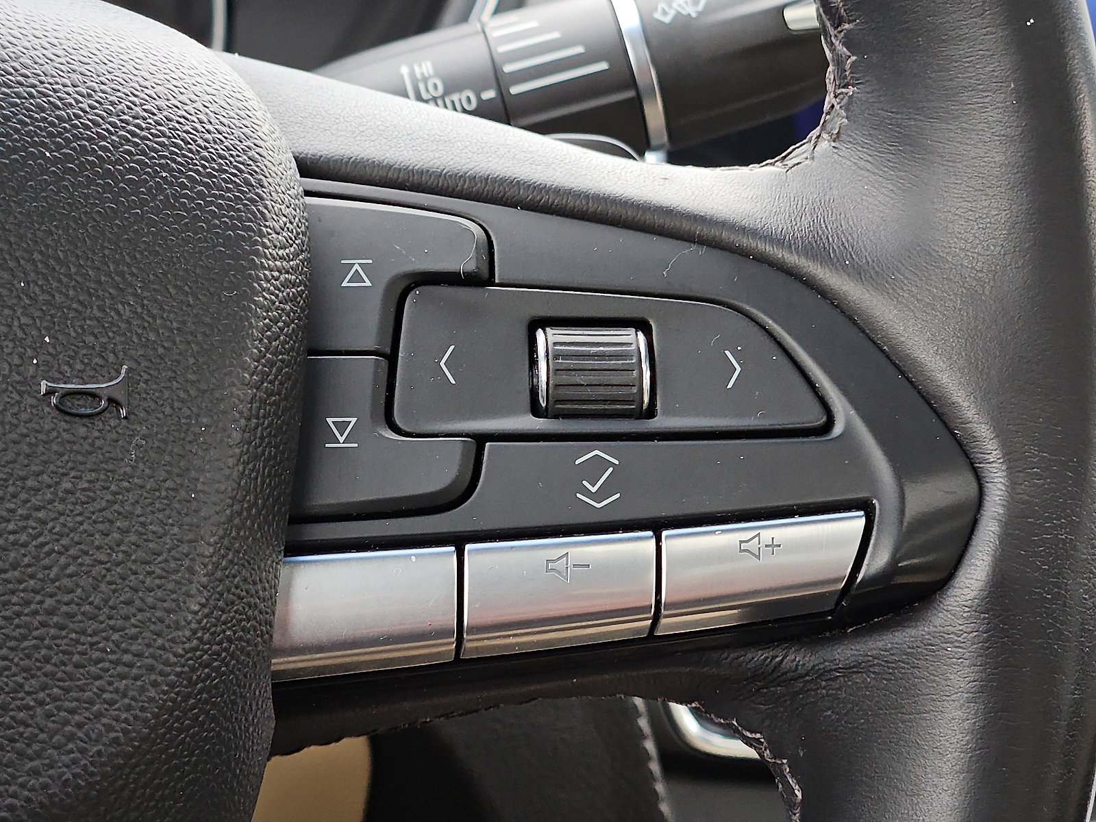 Certified 2022 Cadillac CT5 Luxury w/ Sun And Sound Package image 22