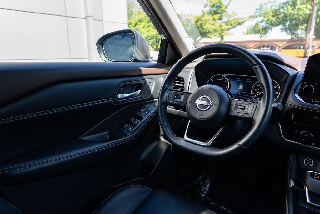 Used 2023 Nissan Rogue SL w/ SL Premium Package AWD/4WD image 12