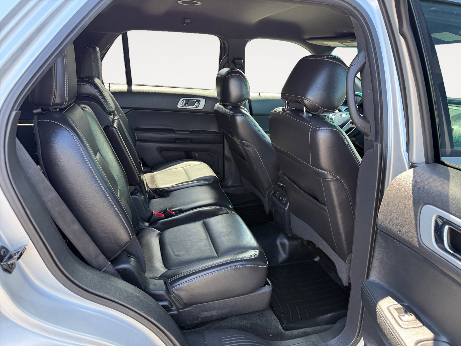Used 2014 Ford Explorer Sport w/ Equipment Group 401A AWD/4WD image 19