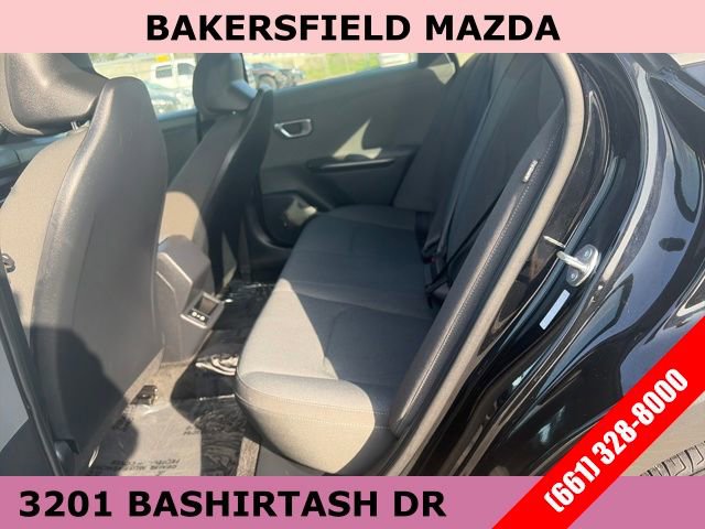 Used 2025 Kia K4 LXS image 17