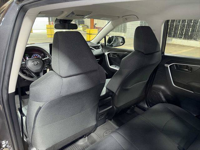 Certified 2020 Toyota RAV4 LE w/ All Weather Liner Package AWD/4WD image 26