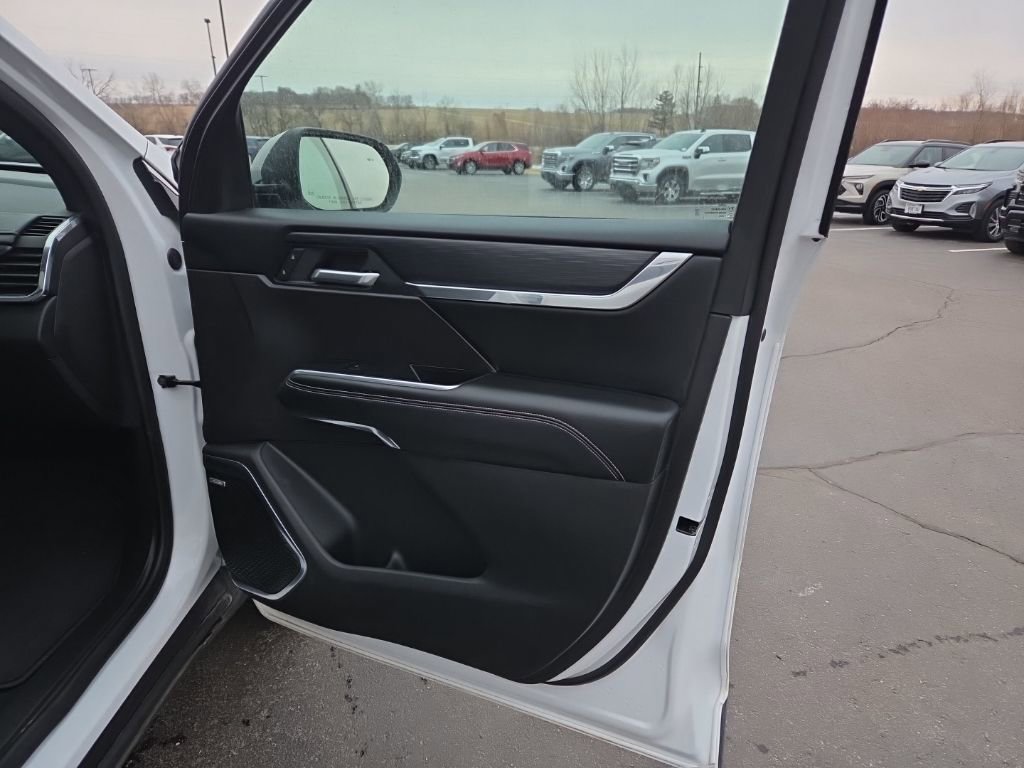 Certified 2025 GMC Acadia Elevation w/ Elevation Premium Package image 20