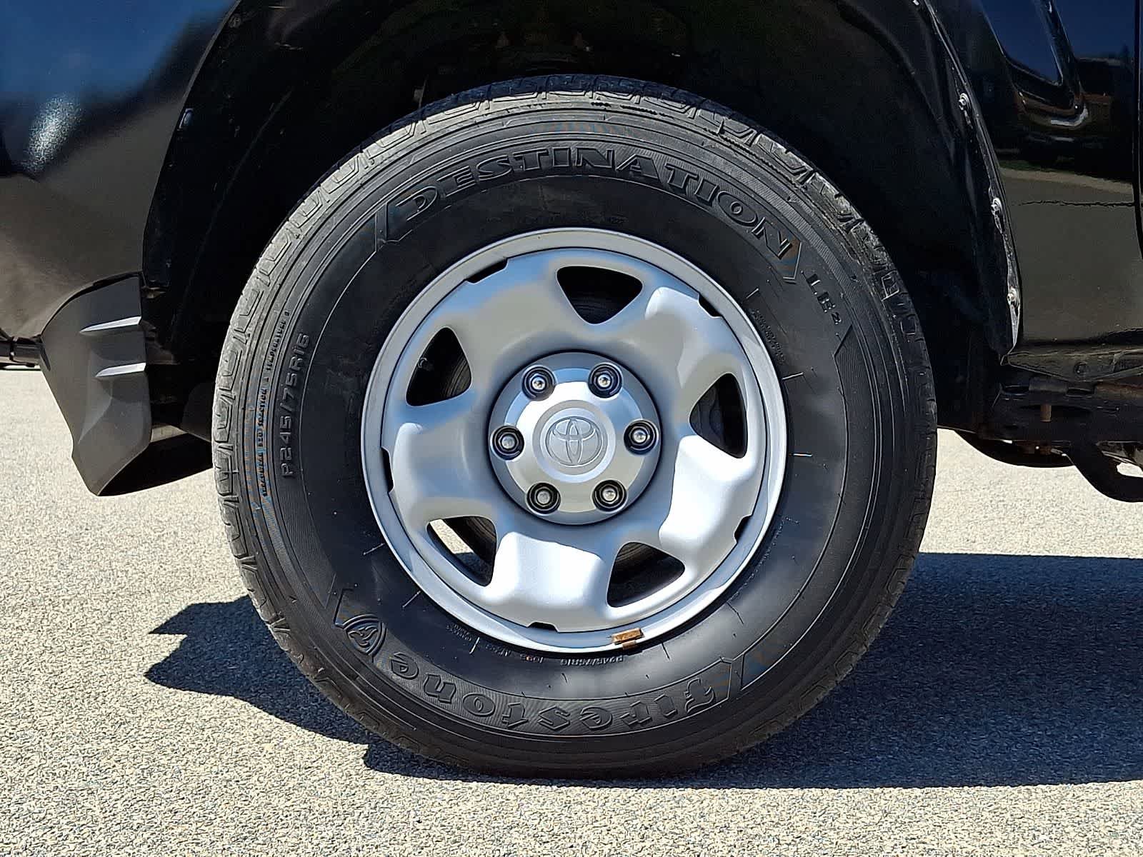 Certified 2023 Toyota Tacoma SR AWD/4WD image 11