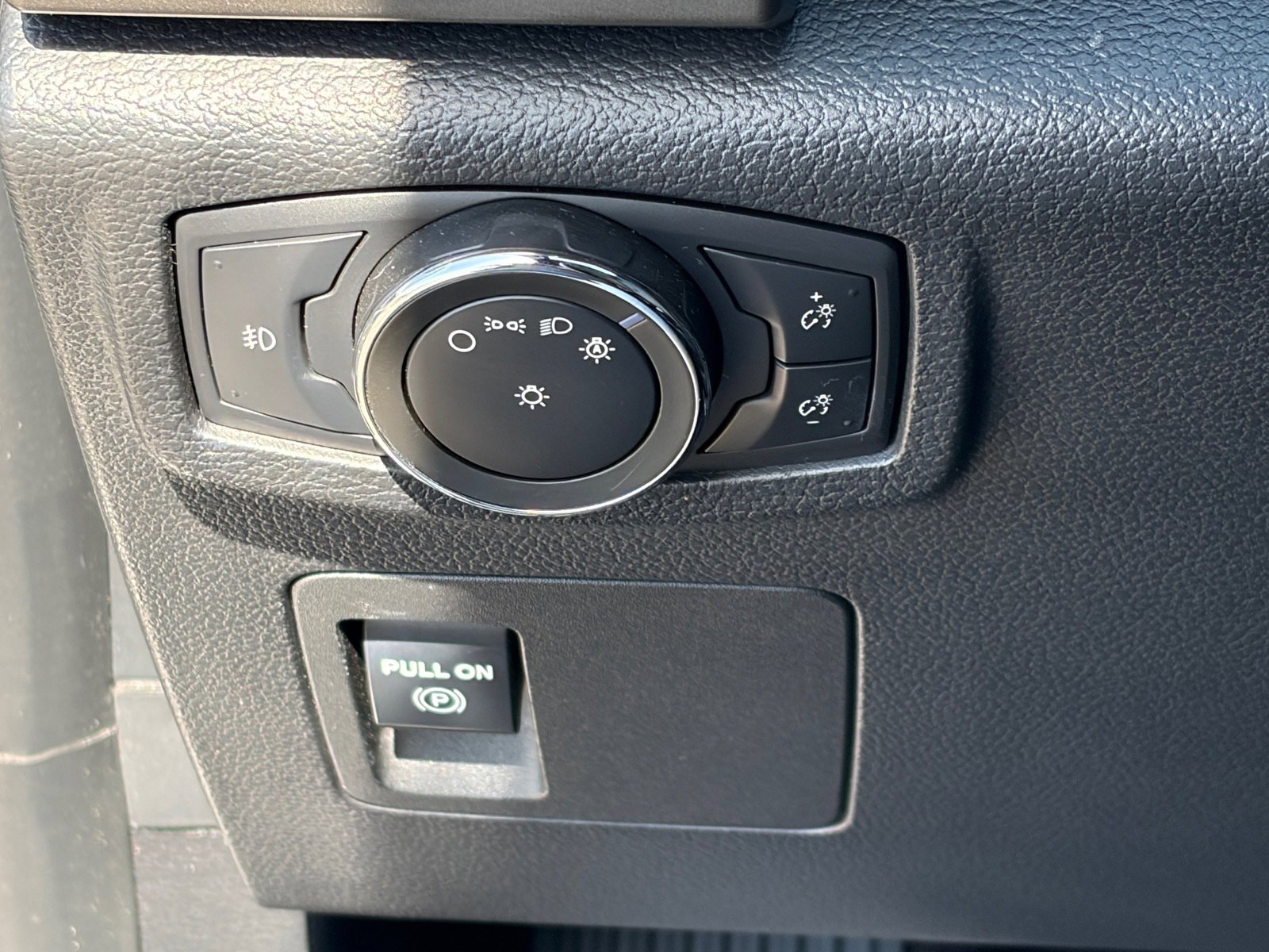 Used 2021 Ford Expedition XLT RWD image 21