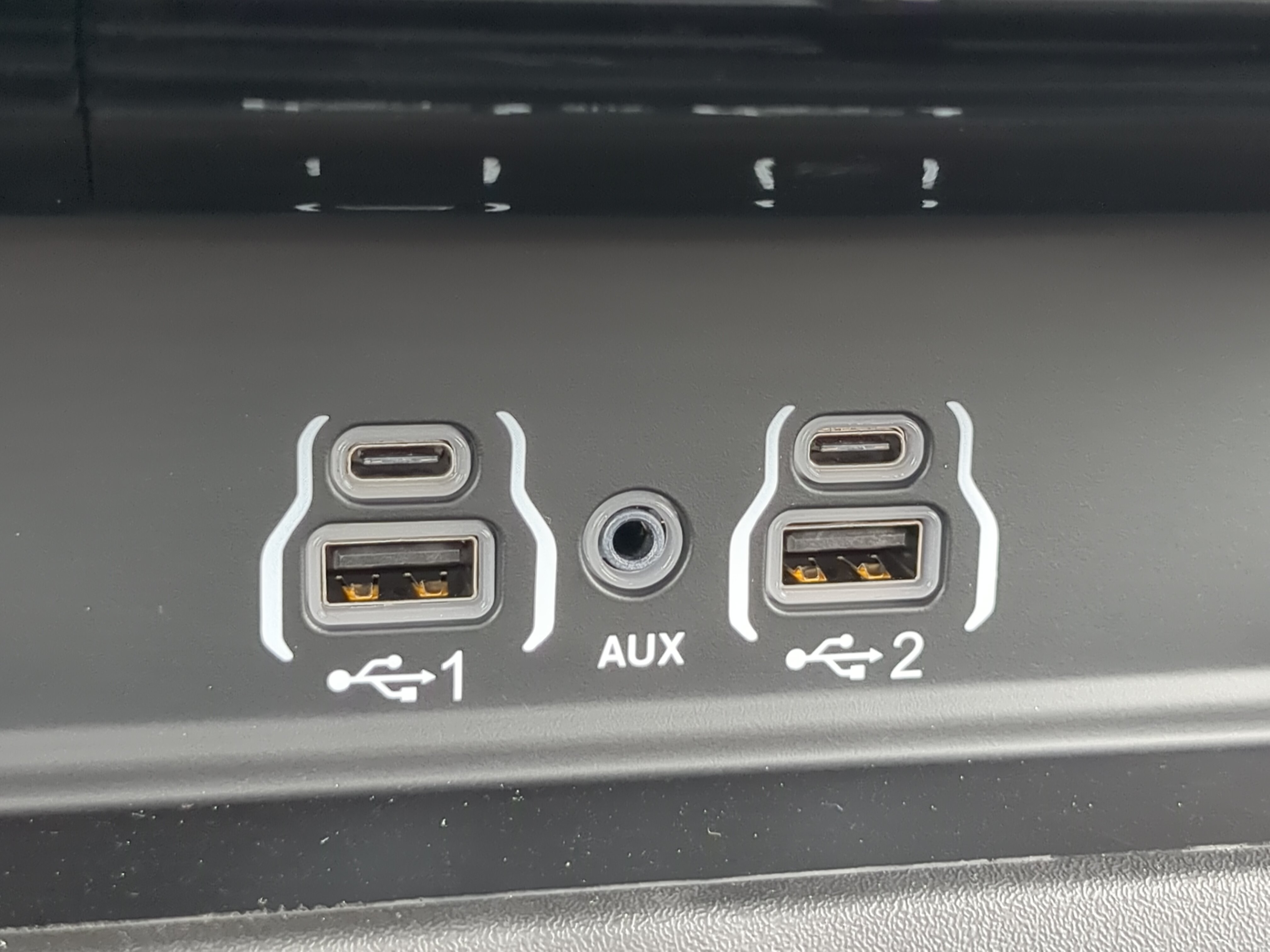New 2026 RAM 2500 Laramie AWD/4WD image 21