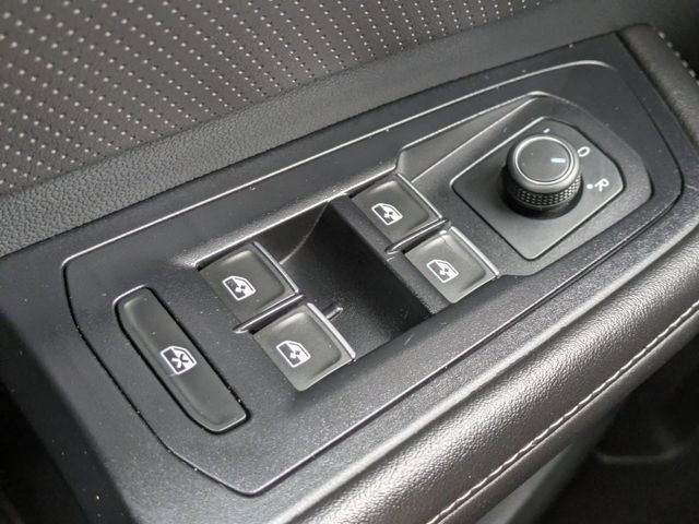 Used 2025 Volkswagen Atlas SE image 20