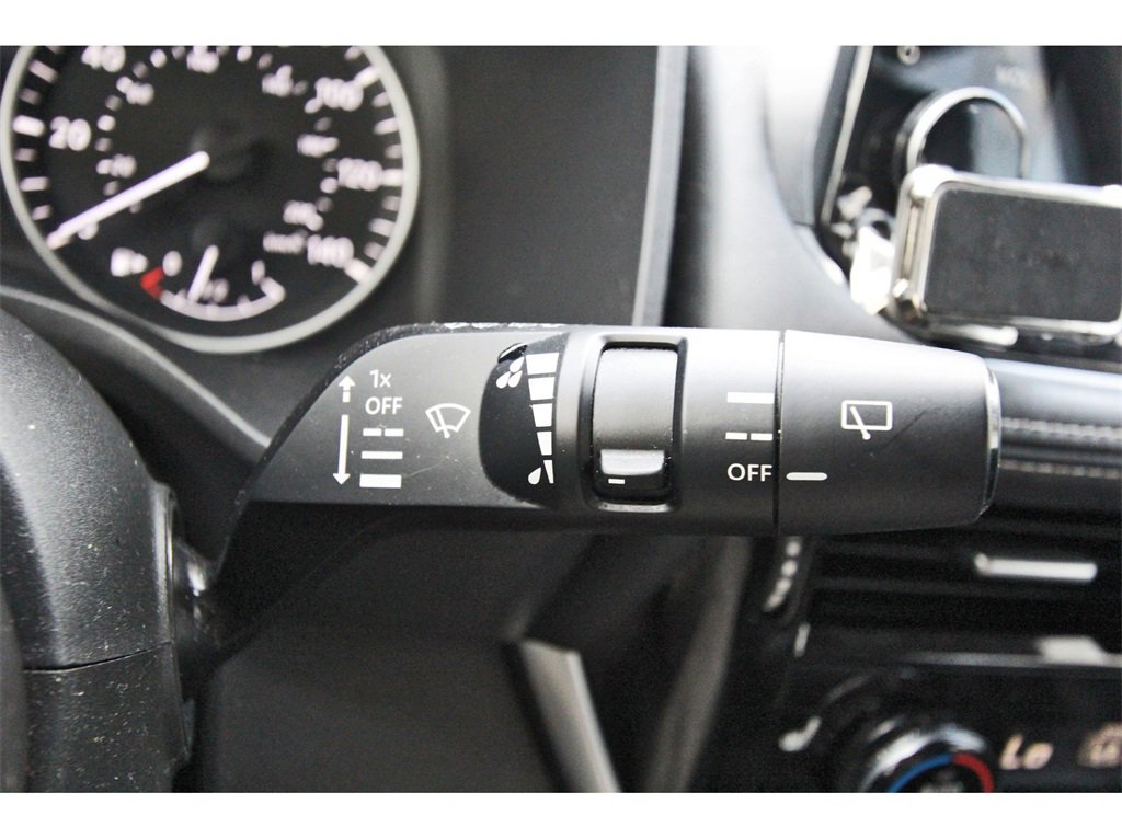 Used 2023 Nissan Rogue SL w/ SL Premium Package image 14