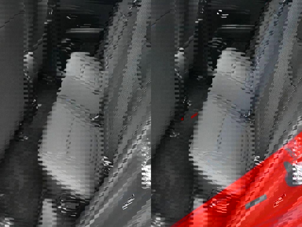 New 2025 Hyundai Tucson SE image 32