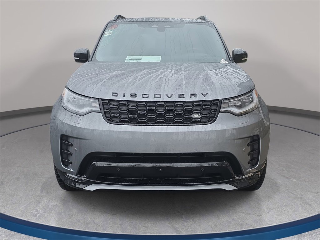 New 2026 Land Rover Discovery Dynamic SE image 2