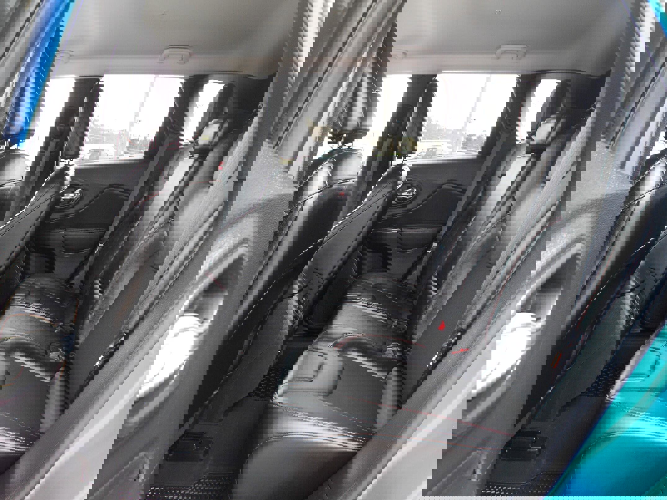 Certified 2022 Jeep Cherokee Trailhawk w/ Trailer Tow Group image 7