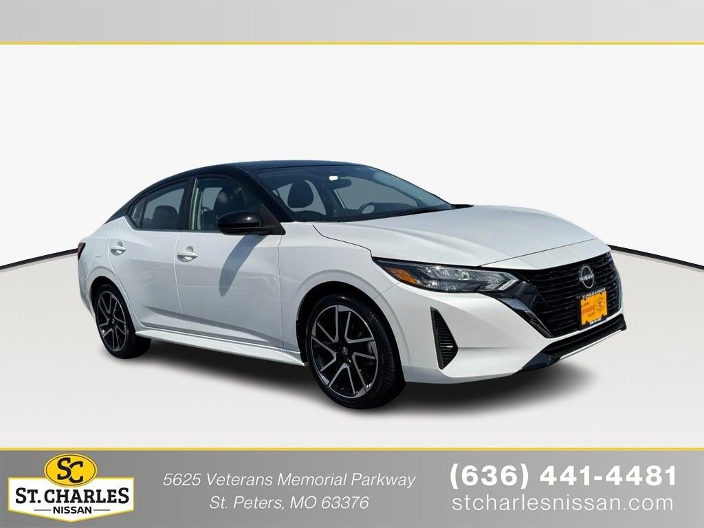 Used 2025 Nissan Sentra SR image 1