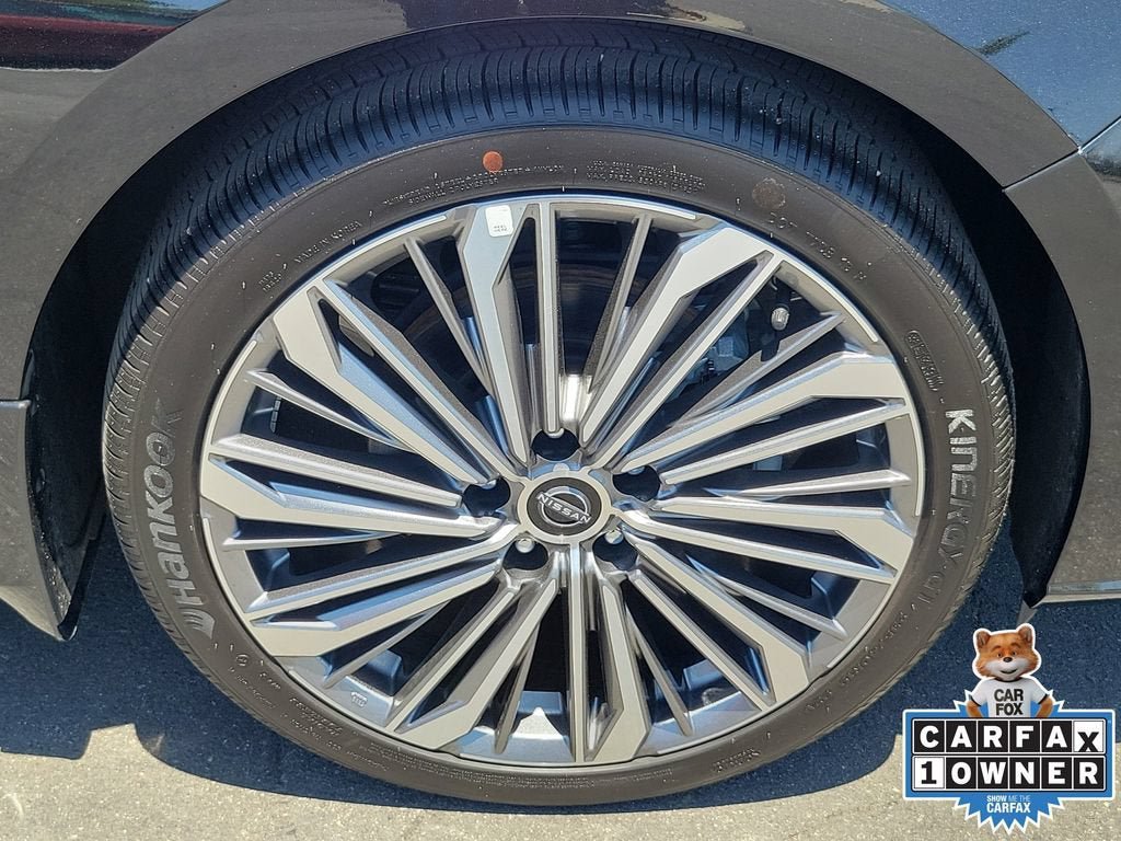 Used 2024 Nissan Altima 2.5 SL FWD image 5