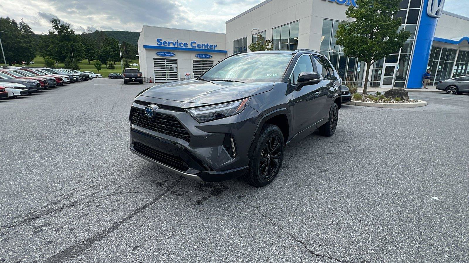 Used 2024 Toyota RAV4 XSE w/ Advanced Technology Package AWD/4WD image 8