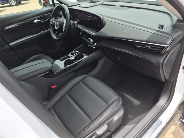 Used 2024 Buick Envision Preferred AWD/4WD image 11