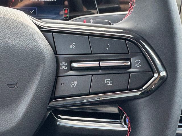 New 2026 Chevrolet Equinox RS image 17