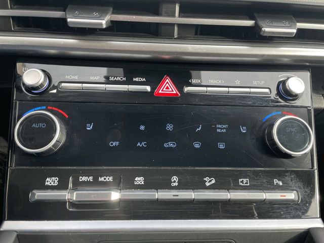 Used 2024 Hyundai Santa Fe SEL image 18