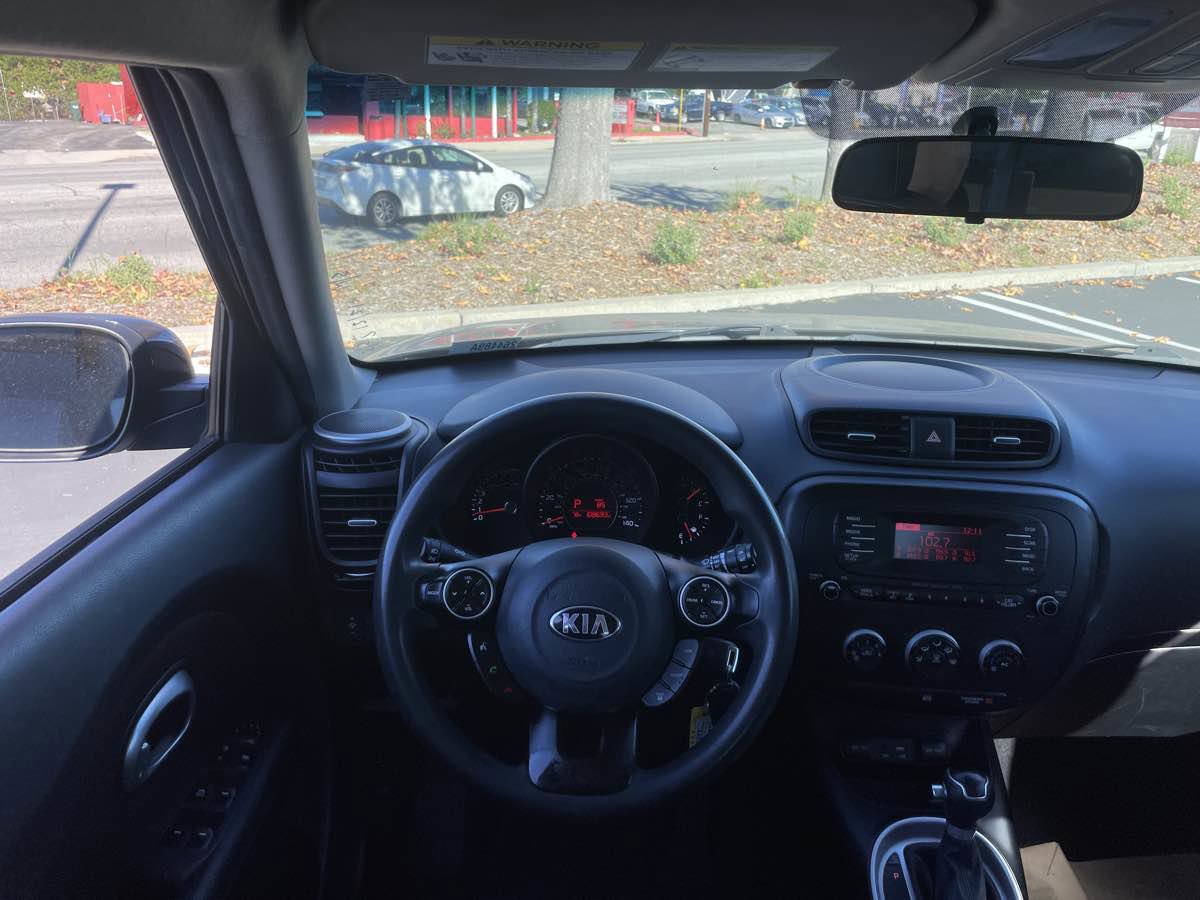 Used 2015 Kia Soul image 8
