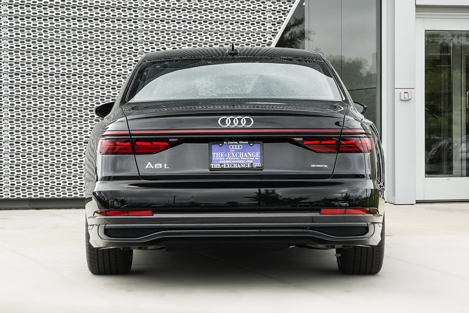 New 2025 Audi A8 L 3.0T image 27