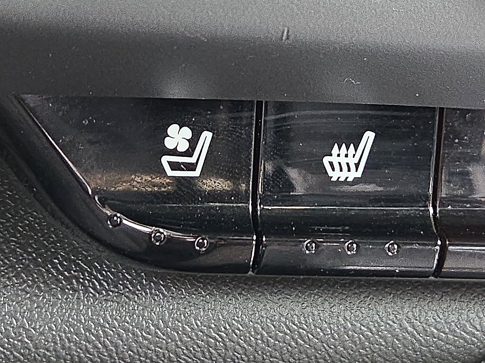 Used 2022 Chevrolet Camaro ZL1 image 21