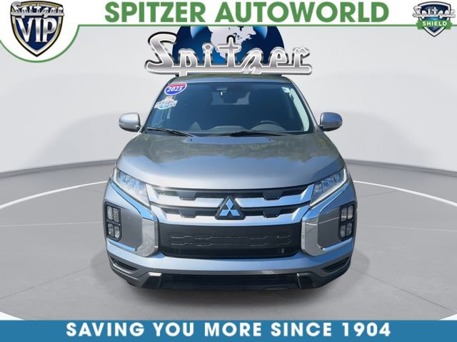 Used 2025 Mitsubishi Outlander Sport SE AWD/4WD image 3