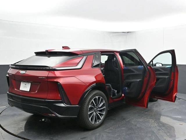 New 2025 Cadillac Lyriq Sport image 48