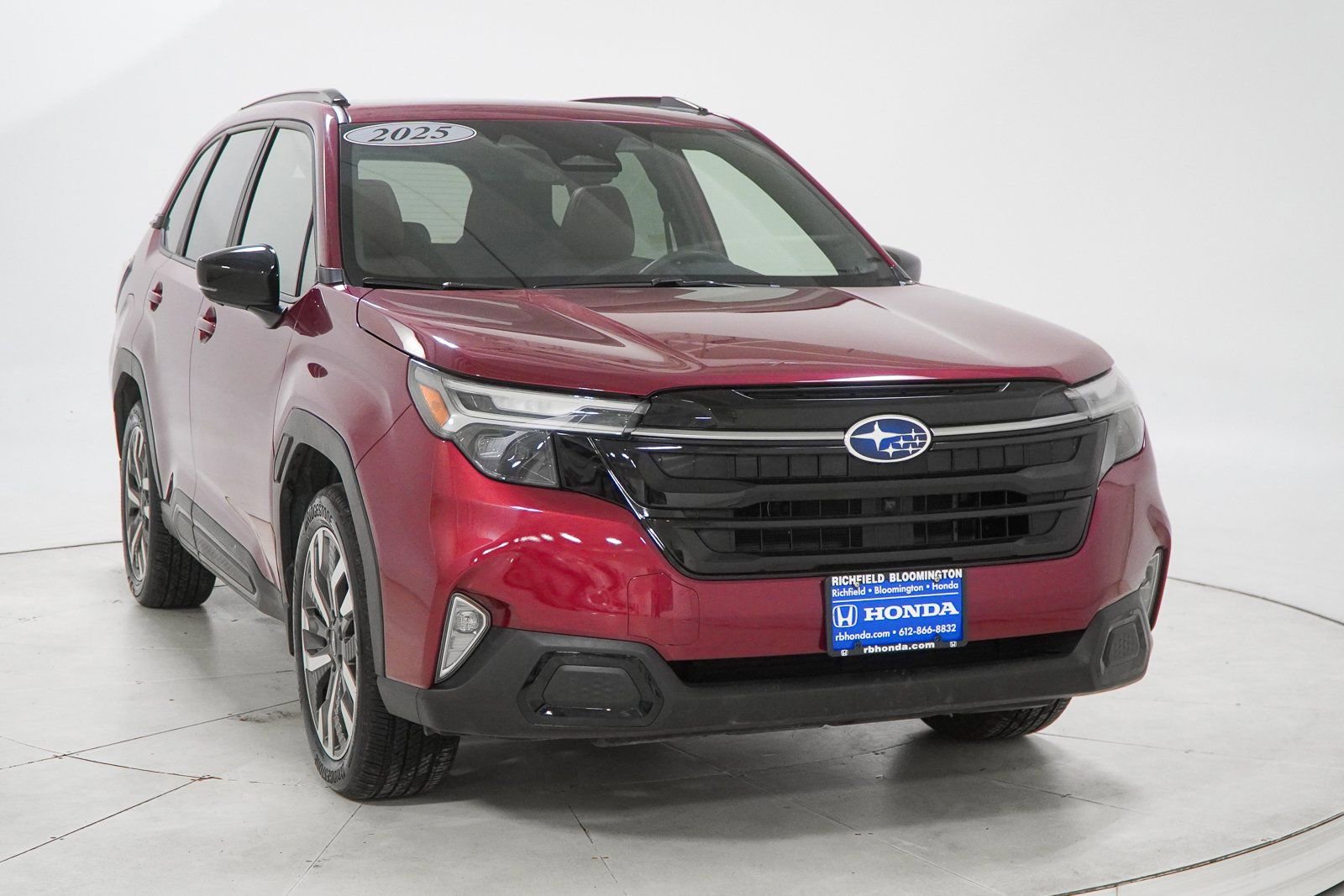 Used 2025 Subaru Forester Touring image 18