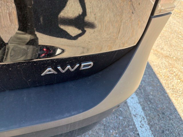 Certified 2025 Nissan Kicks SV AWD/4WD image 22